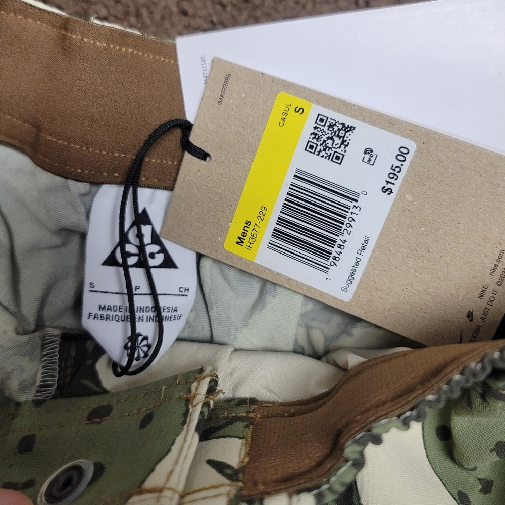 Nike ACG Summit Smith Cargo Pants/Shorts Men’s Small Cactus Khaki IH3577-229 New - Picture 7 of 13